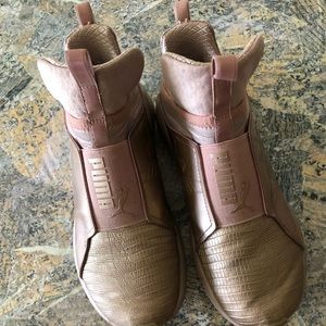 Puma Fierce Sneaker women’s size 6 Rose Gold